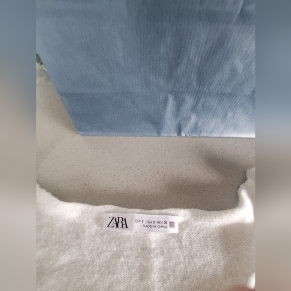 ZARA Beau tricot léger à manches longues blanc uni avec jolies perles - Picture 4 of 6